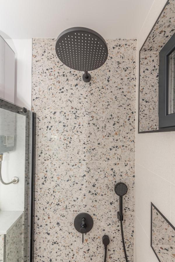 Studio Apartment Bianco, Near Beach, Free Parking, Wi-Fi Макарска Екстериор снимка